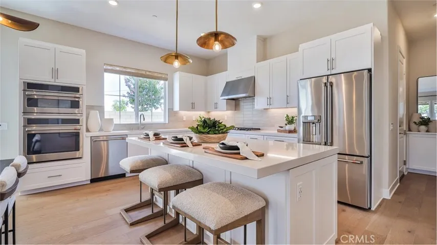 Photos shown are of model only- not actual homesite.