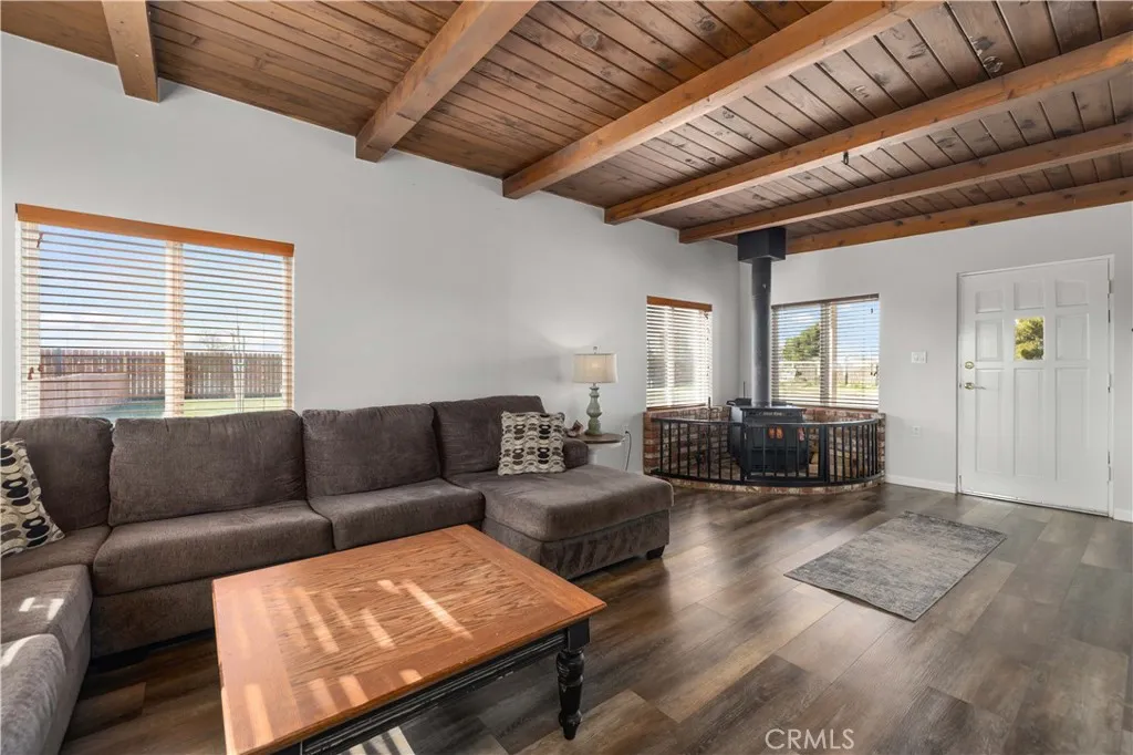 47306 93rd W, Lancaster, California 93536 home-pic-6