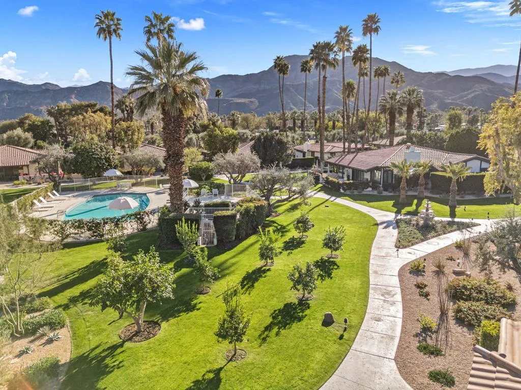 70070 Frank Sinatra Drive 14, Rancho Mirage, California 92270 home-pic-42