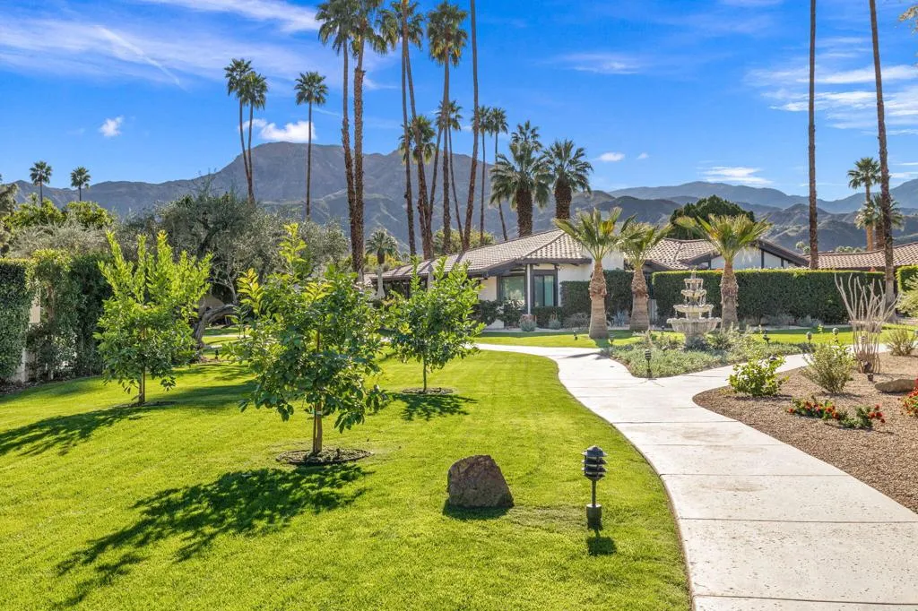 70070 Frank Sinatra Drive 14, Rancho Mirage, California 92270 home-pic-53