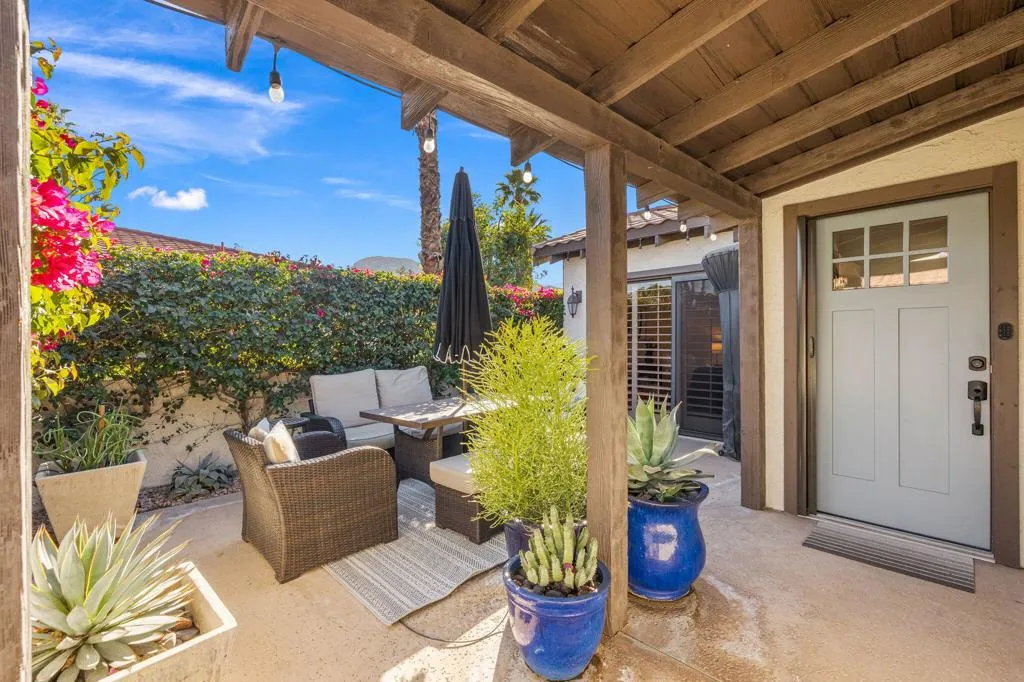 70070 Frank Sinatra Drive 14, Rancho Mirage, California 92270 home-pic-4