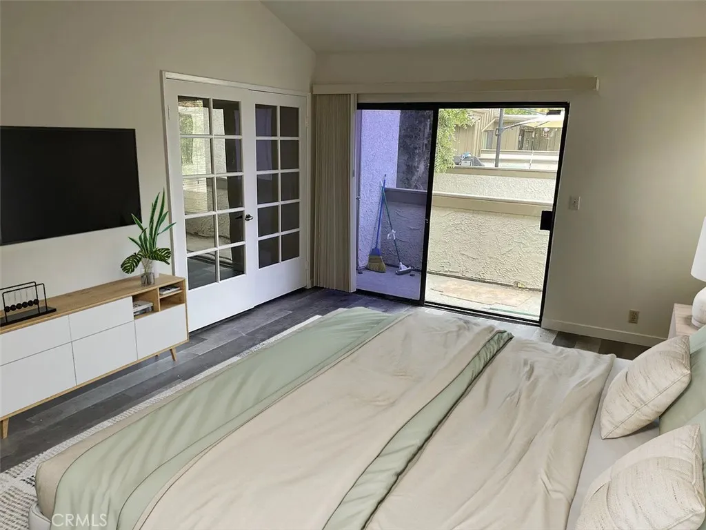 16255 Devonshire Street 57, Granada Hills, California 91344 home-pic-7