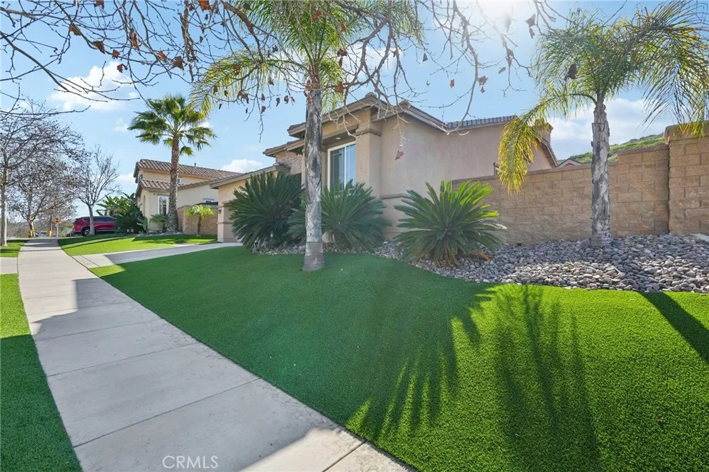 34189 Hillside, Lake Elsinore, California 92532 home-pic-2