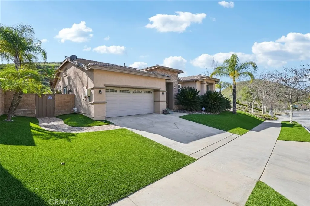 34189 Hillside, Lake Elsinore, California 92532 home-pic-3