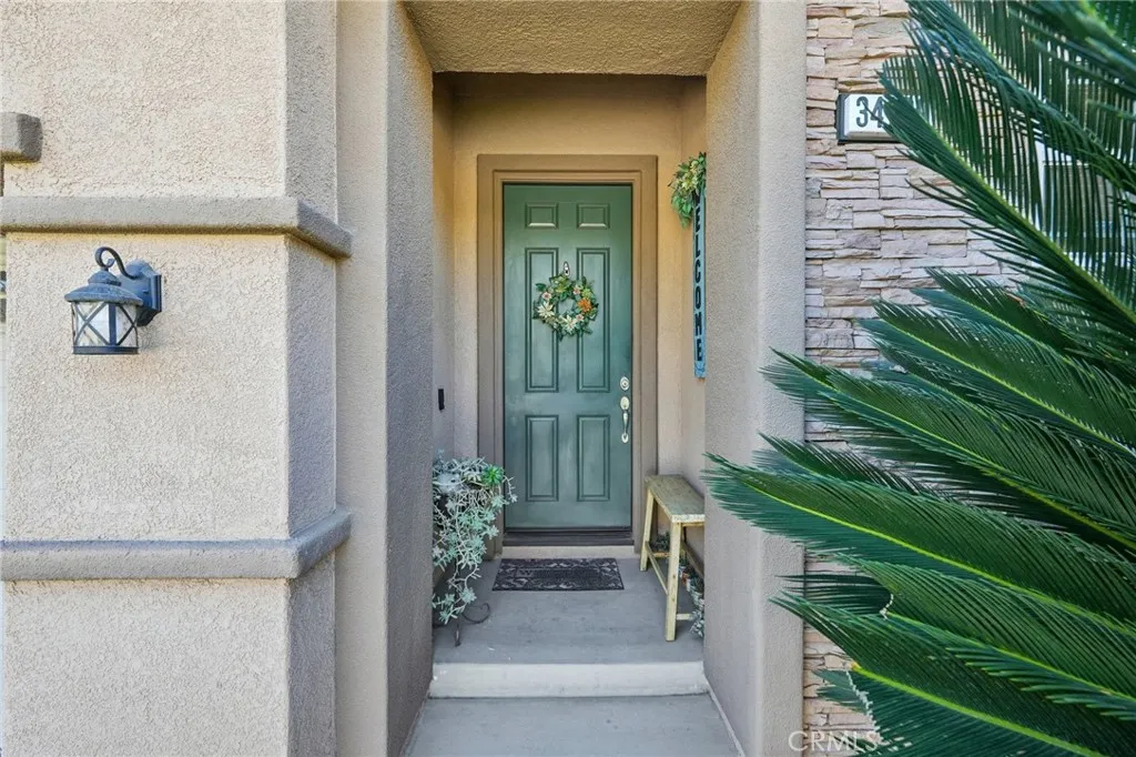 34189 Hillside, Lake Elsinore, California 92532 home-pic-4