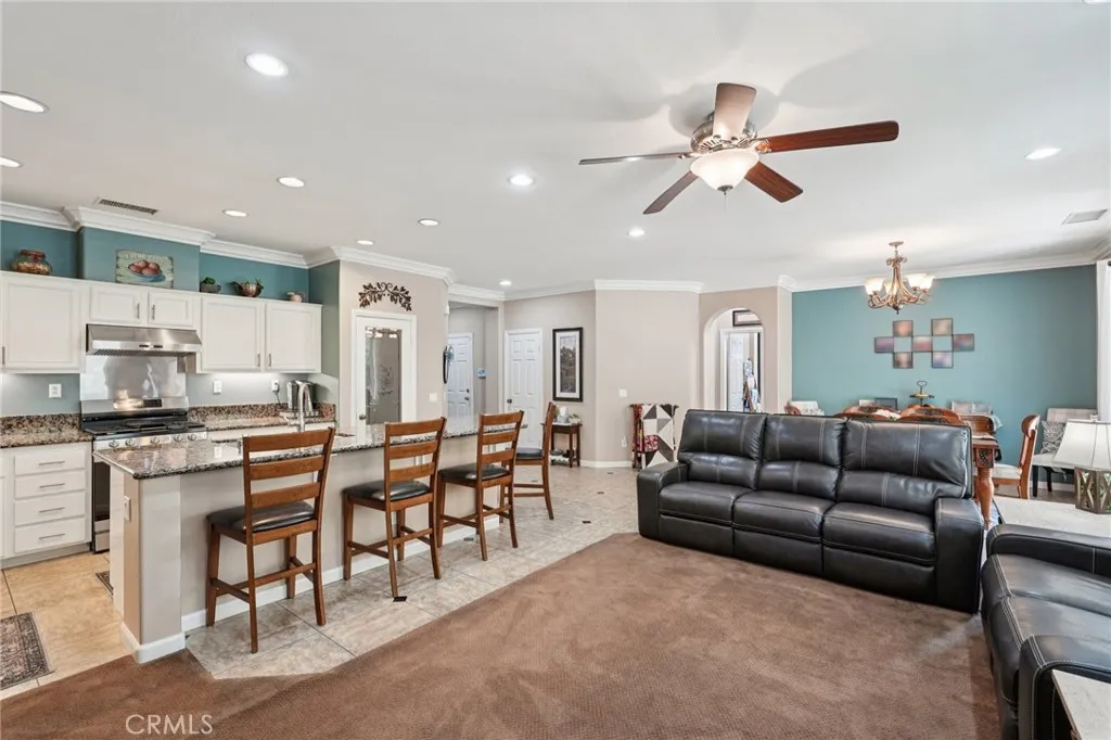 34189 Hillside, Lake Elsinore, California 92532 home-pic-8