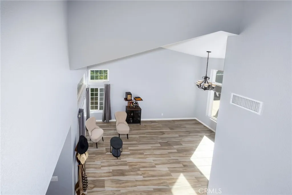 39749 Almansa Court, Murrieta, California 92562 home-pic-24