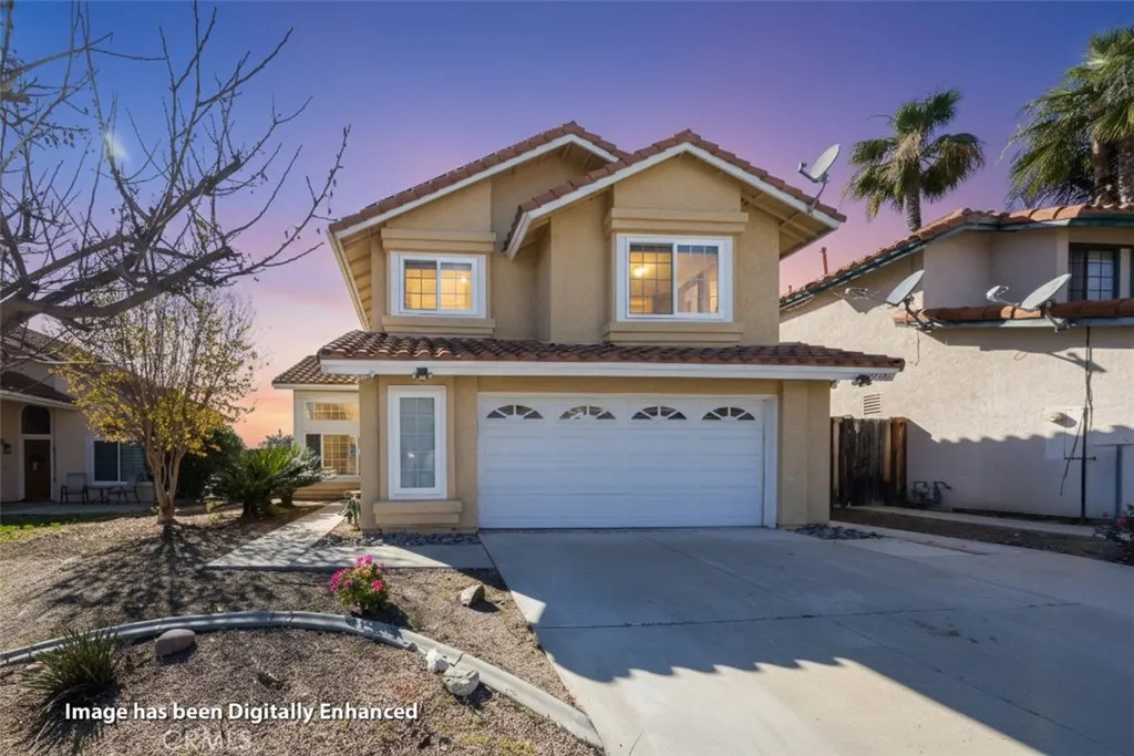 39749 Almansa Court, Murrieta, California 92562 home-pic-3