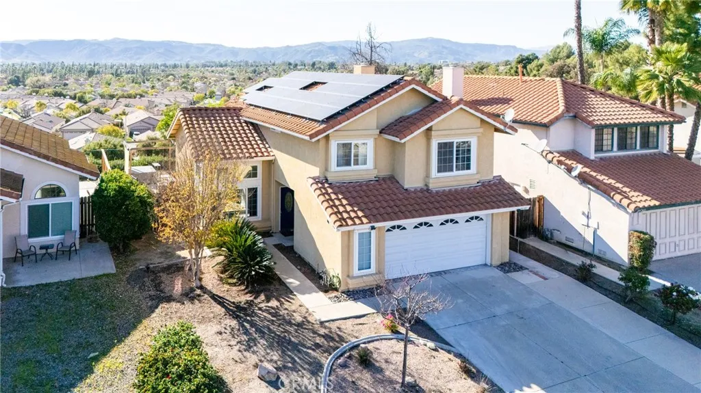 39749 Almansa Court, Murrieta, California 92562 home-pic-56
