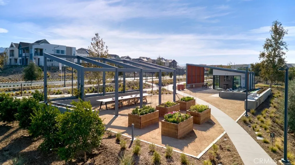 27374 Fox Den Place, Valencia, California 91381 home-pic-6