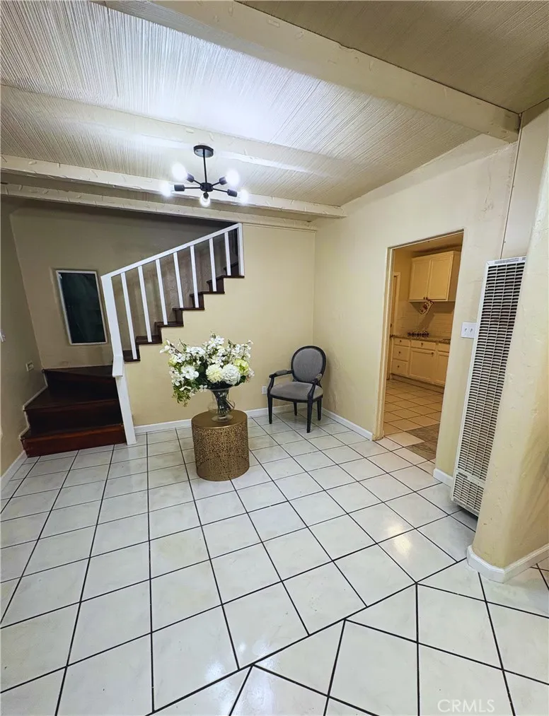 4762 E Grant, Fresno, California 93702 home-pic-4