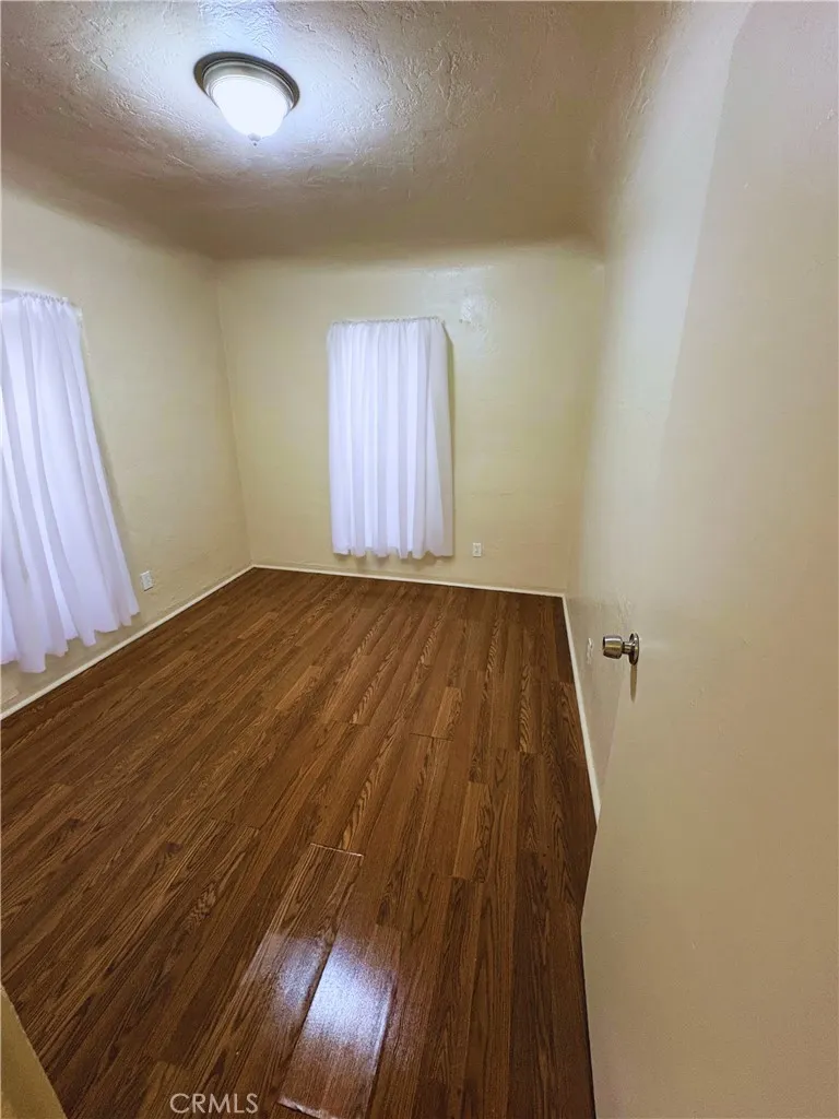 4762 E Grant, Fresno, California 93702 home-pic-9