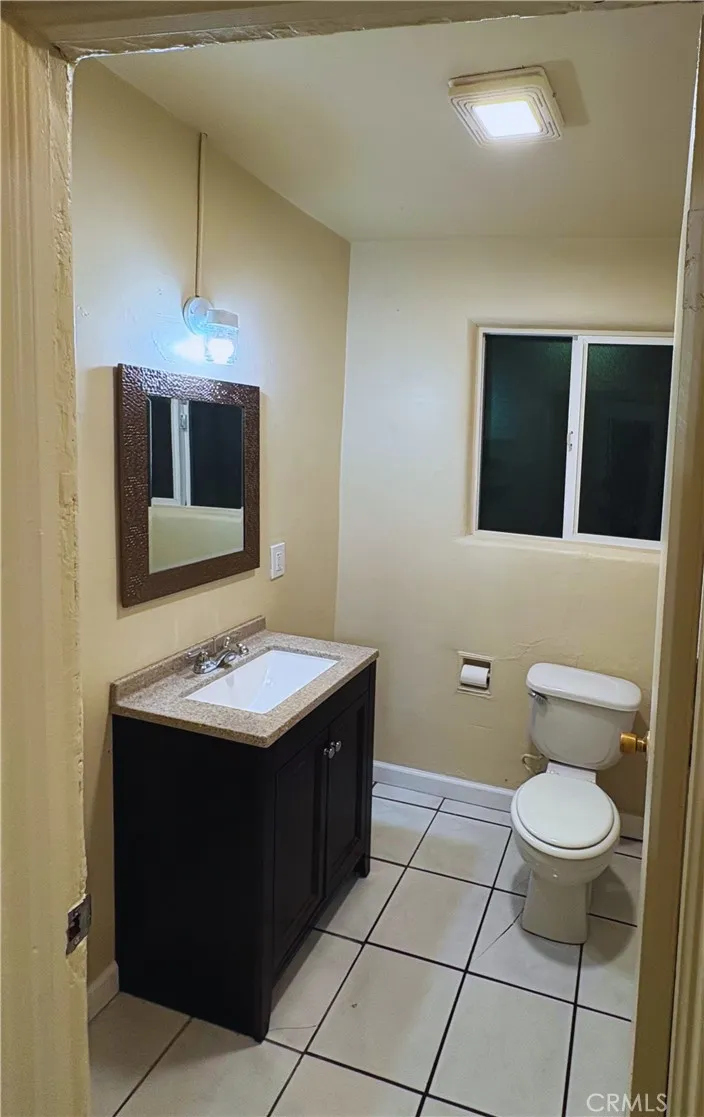 4762 E Grant, Fresno, California 93702 home-pic-11