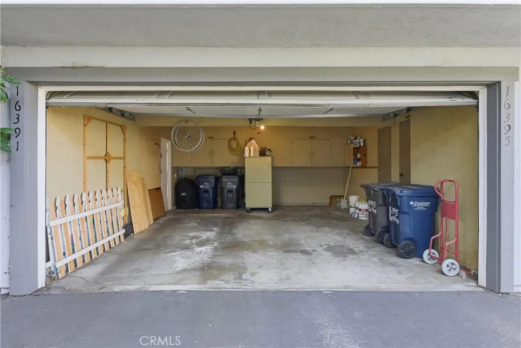 16395 Del Oro Circle, Huntington Beach, California 92649 home-pic-26