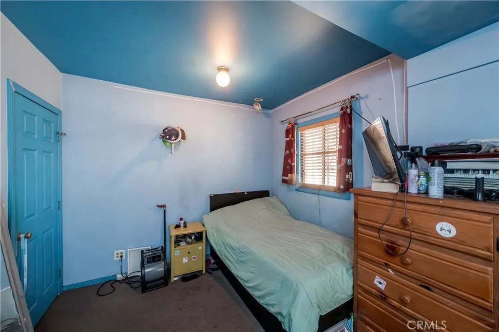 623 E 36th Street, Los Angeles, California 90011 home-pic-8