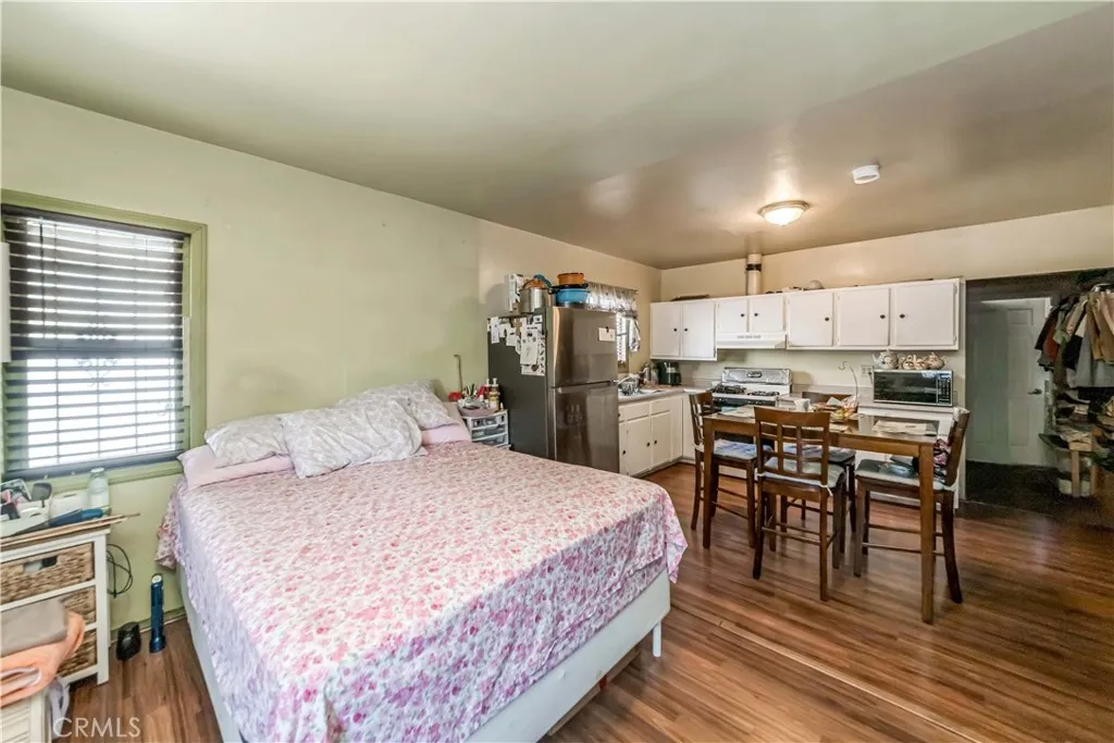 623 E 36th Street, Los Angeles, California 90011 home-pic-7