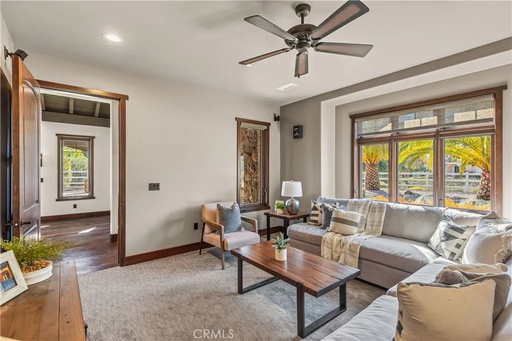 41570 Avenida Bordeaux, Temecula, California 92592 home-pic-23