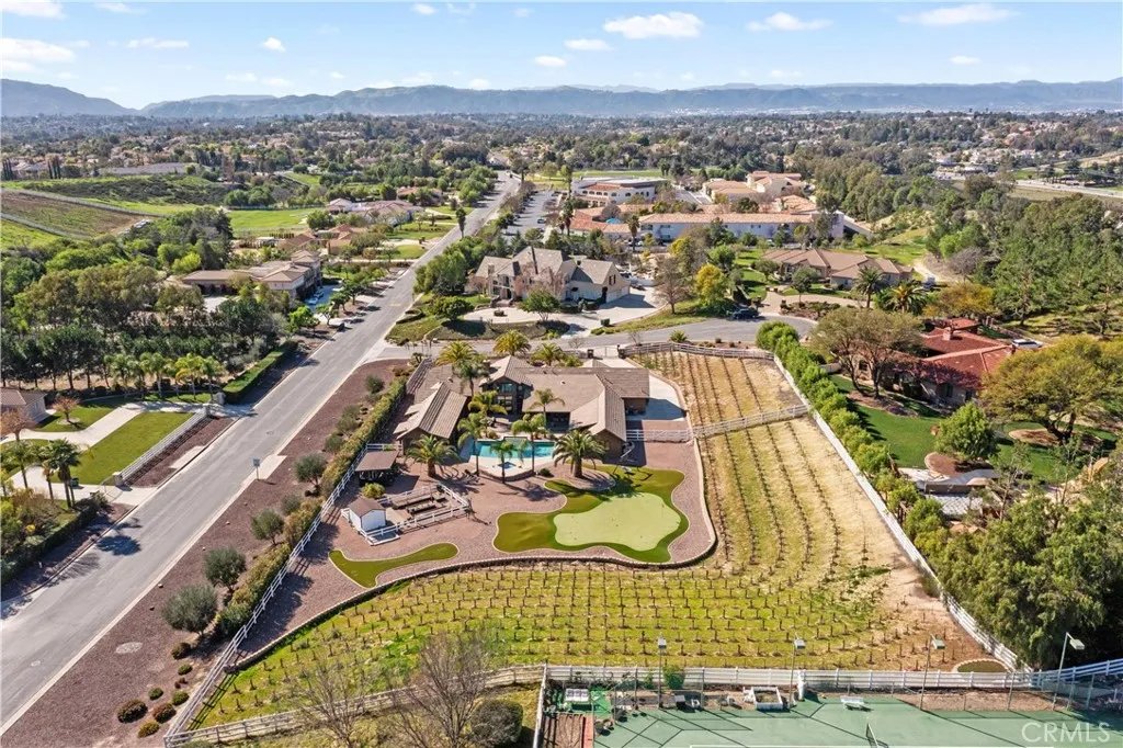 41570 Avenida Bordeaux, Temecula, California 92592 home-pic-60