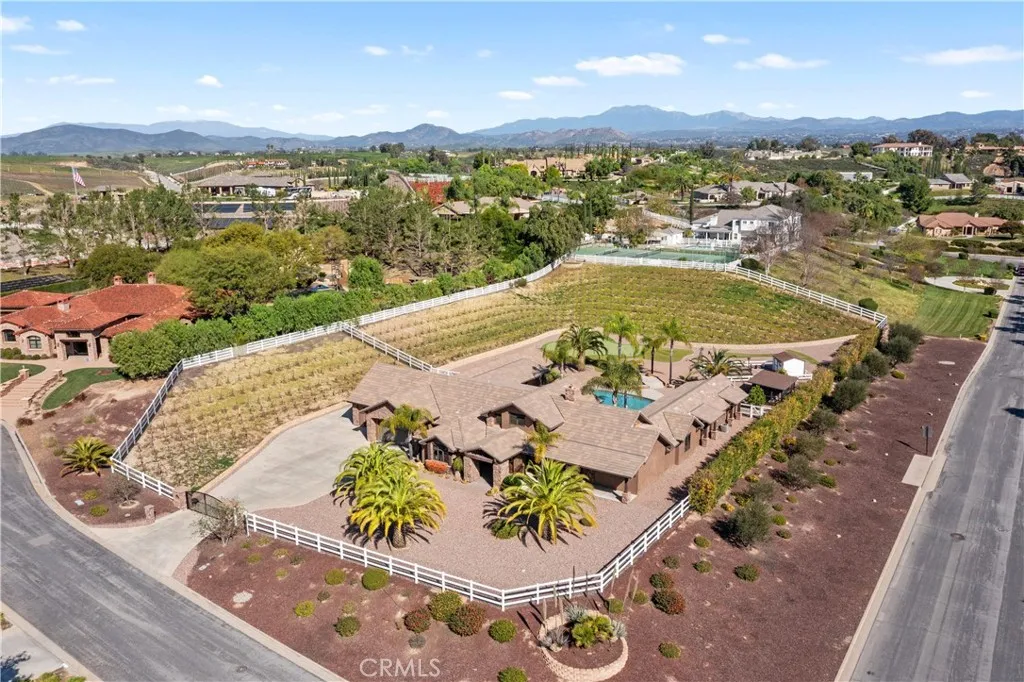 41570 Avenida Bordeaux, Temecula, California 92592 home-pic-64