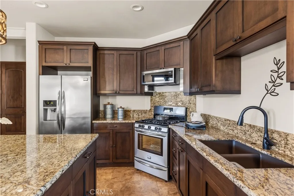 41570 Avenida Bordeaux, Temecula, California 92592 home-pic-36