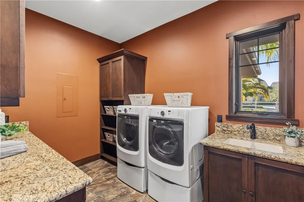 41570 Avenida Bordeaux, Temecula, California 92592 home-pic-29