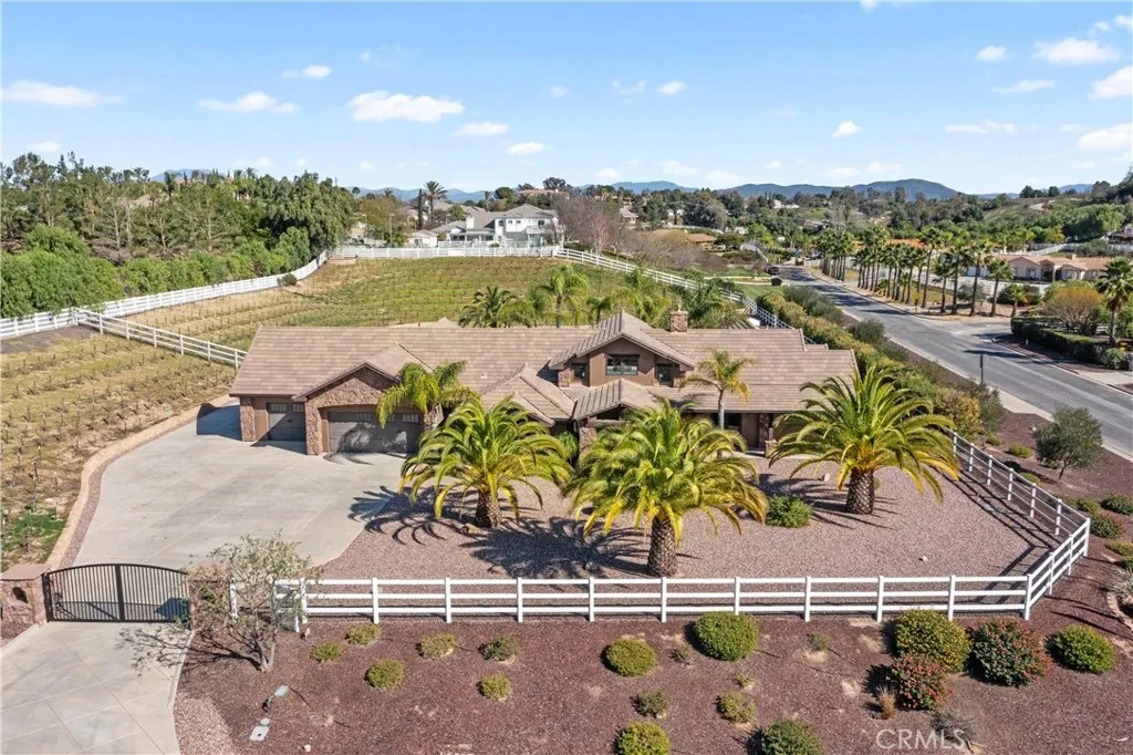 41570 Avenida Bordeaux, Temecula, California 92592 home-pic-65