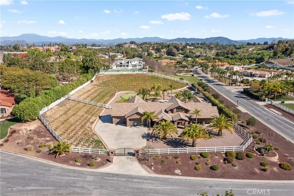 41570 Avenida Bordeaux, Temecula, California 92592 home-pic-63
