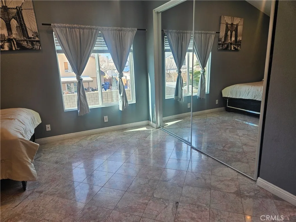 37323 Daybreak Street, Palmdale, California 93550 home-pic-23