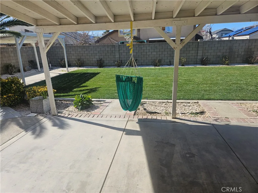 37323 Daybreak Street, Palmdale, California 93550 home-pic-50