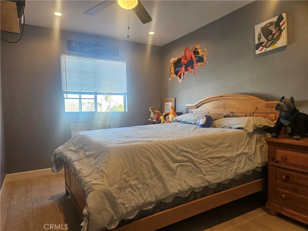 37323 Daybreak Street, Palmdale, California 93550 home-pic-24