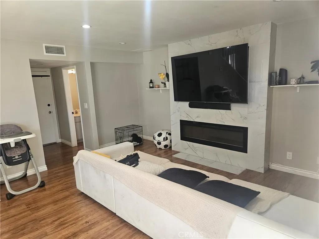 37323 Daybreak Street, Palmdale, California 93550 home-pic-17