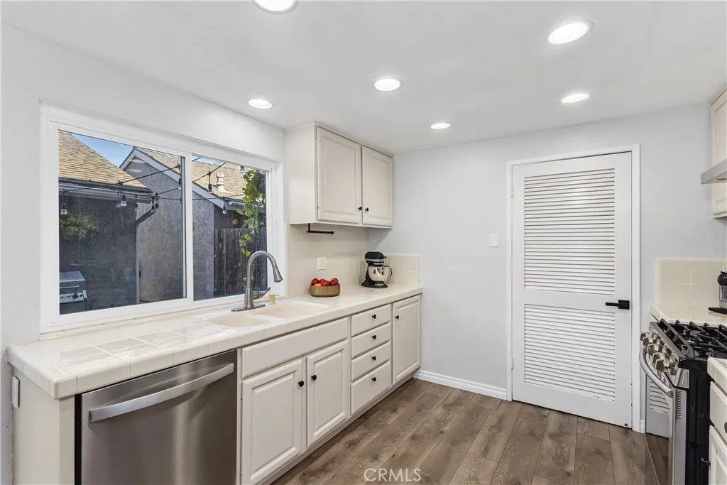 6216 Hefley Street 3, Westminster, California 92683 home-pic-12