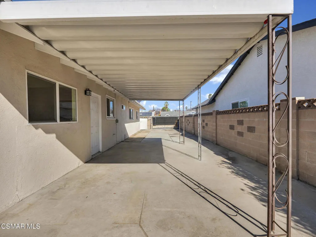 22726 Marlin Place, West Hills, California 91307 home-pic-19