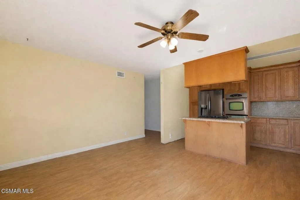 22726 Marlin Place, West Hills, California 91307 home-pic-8