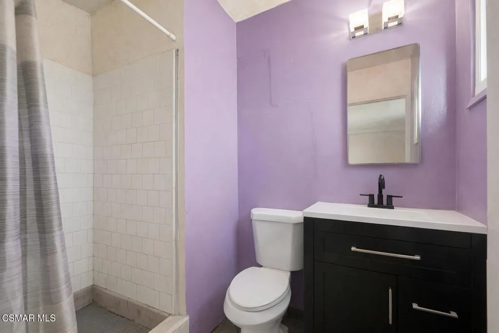 22726 Marlin Place, West Hills, California 91307 home-pic-12