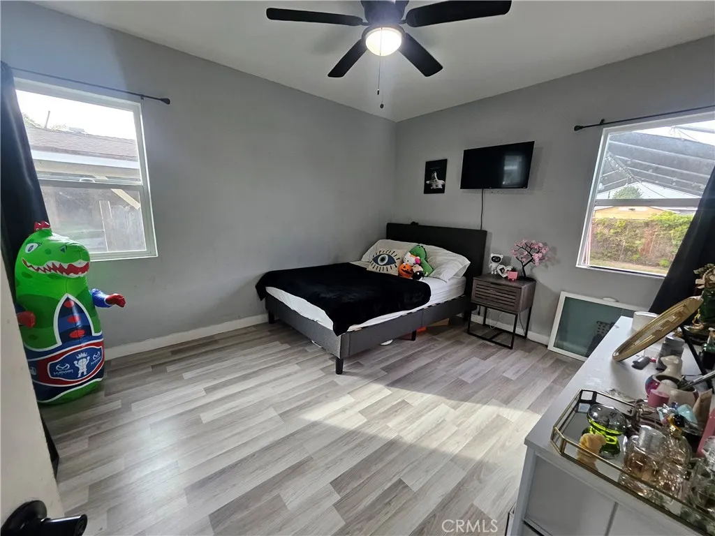 629 W Plum, Compton, California 90222 home-pic-8