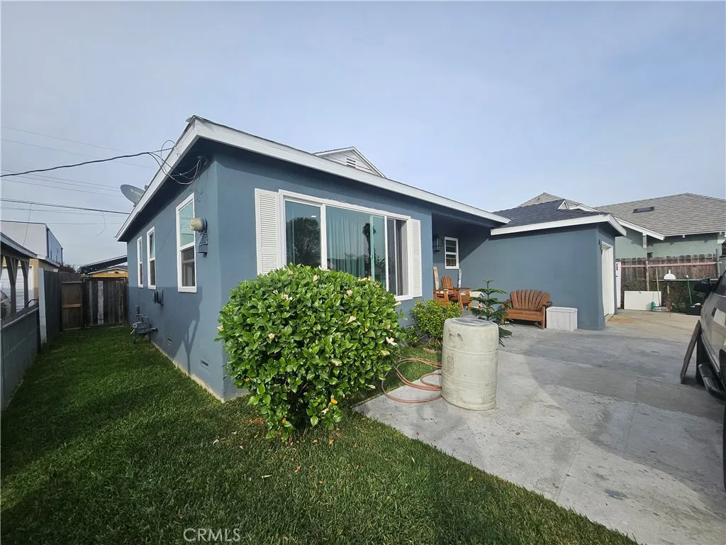 629 W Plum, Compton, California 90222 home-pic-3