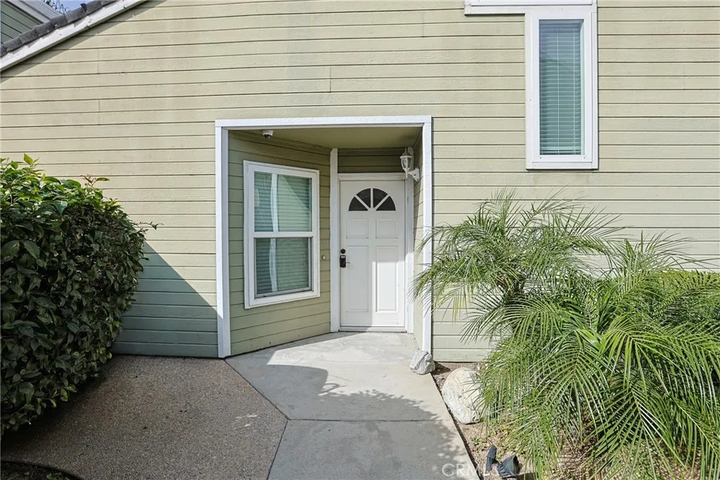 23160 Newport Lane 9, Yorba Linda, California 92887 home-pic-7