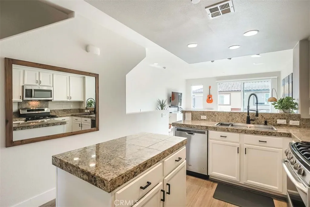 950 Tarragon, San Luis Obispo, California 93401 home-pic-16