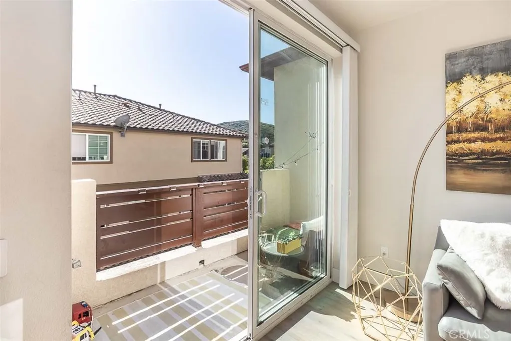 950 Tarragon, San Luis Obispo, California 93401 home-pic-8