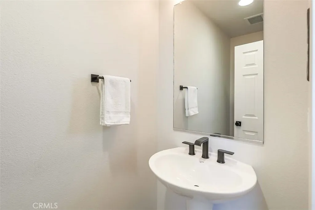 950 Tarragon, San Luis Obispo, California 93401 home-pic-23