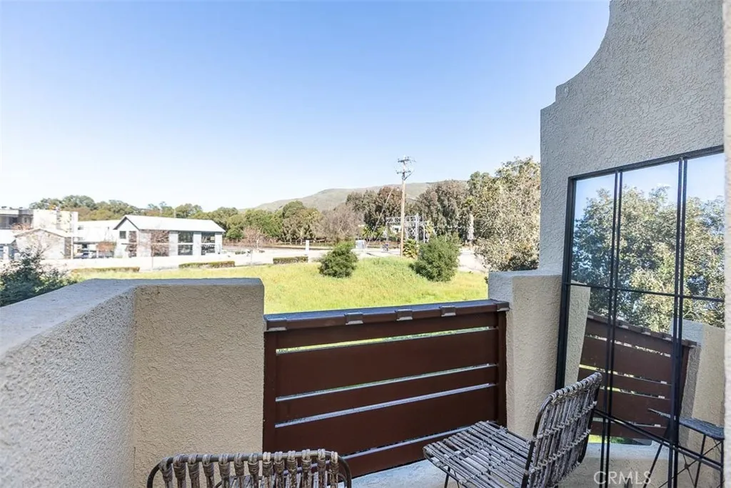 950 Tarragon, San Luis Obispo, California 93401 home-pic-21