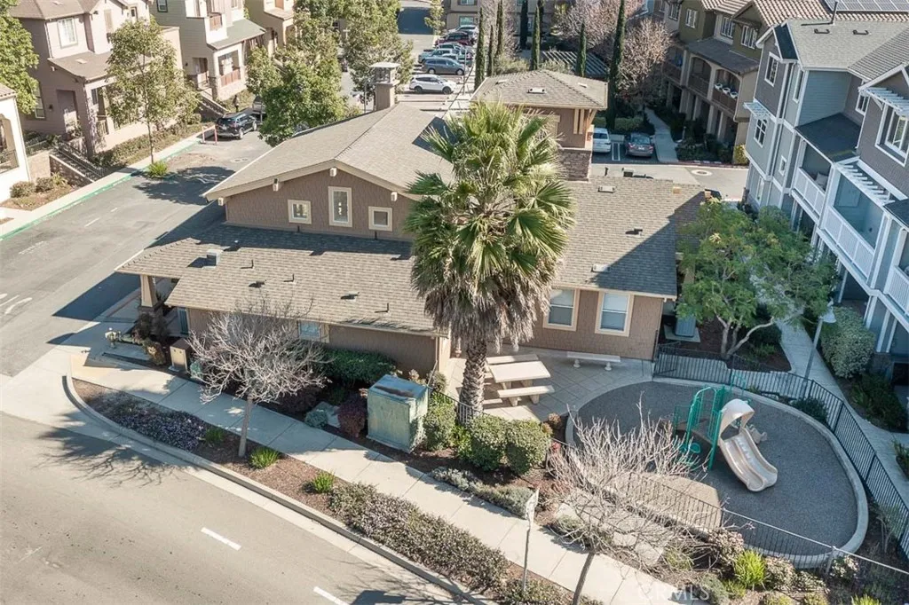 950 Tarragon, San Luis Obispo, California 93401 home-pic-43