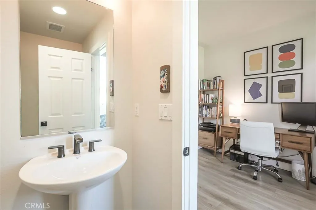 950 Tarragon, San Luis Obispo, California 93401 home-pic-24