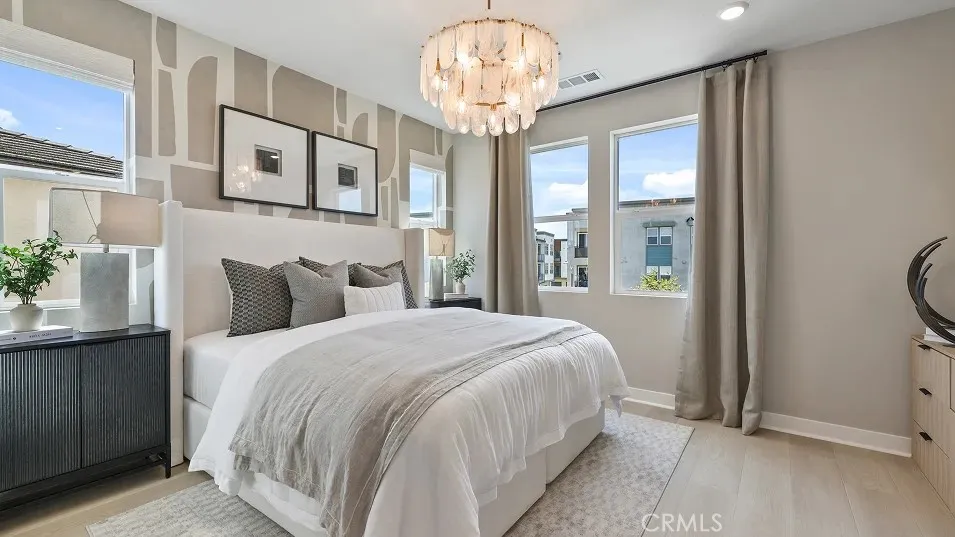 26859 Serif Place, Valencia, California 91381 home-pic-9