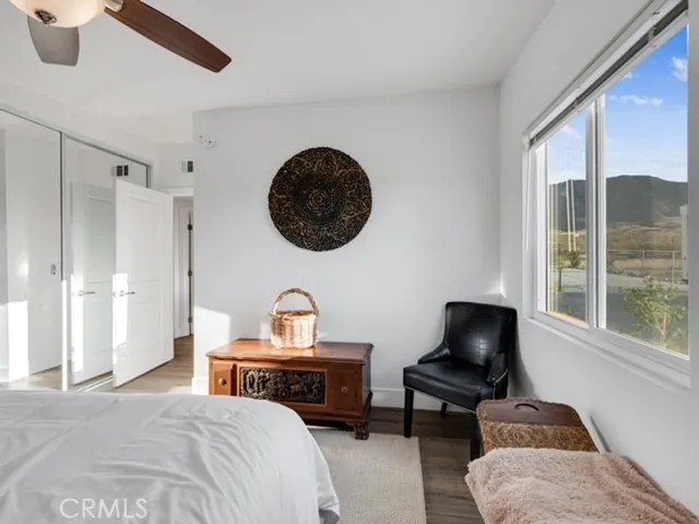 1 of 3 secondary bedrooms