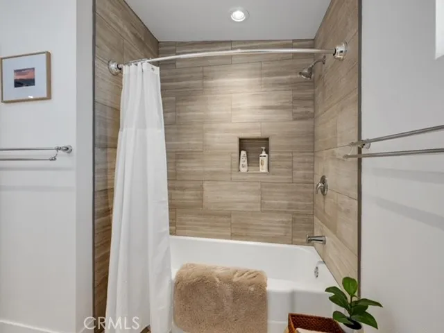 Primary/Hall bathroom