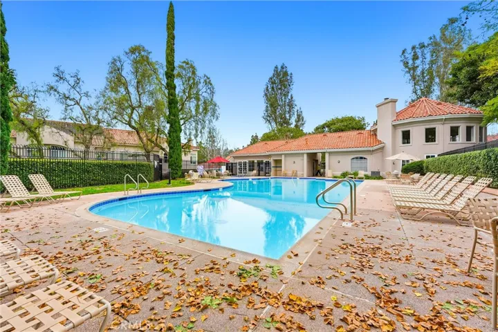 Community pool