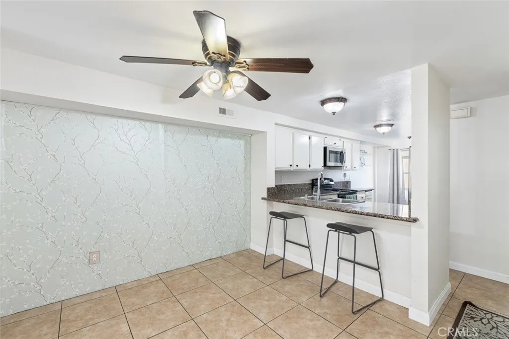 5715 Baltimore Dr 86, La Mesa, California 91942 home-pic-9