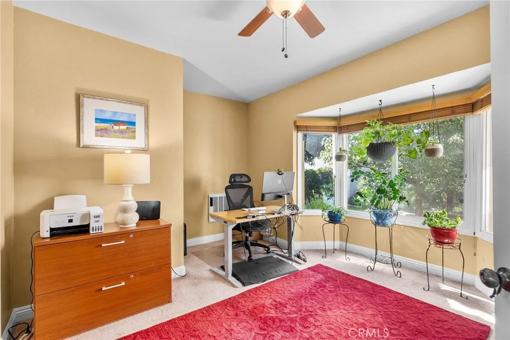 2871 Daisy Avenue, Long Beach, California 90806 home-pic-16